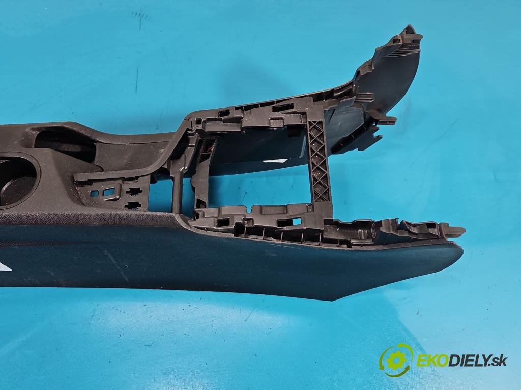 Peugeot 308 II 2013-2021 1.2 12V 110 HP manual 81 kW 1199 cm3 5- operadlo 96775883 (Lakťová opierka)