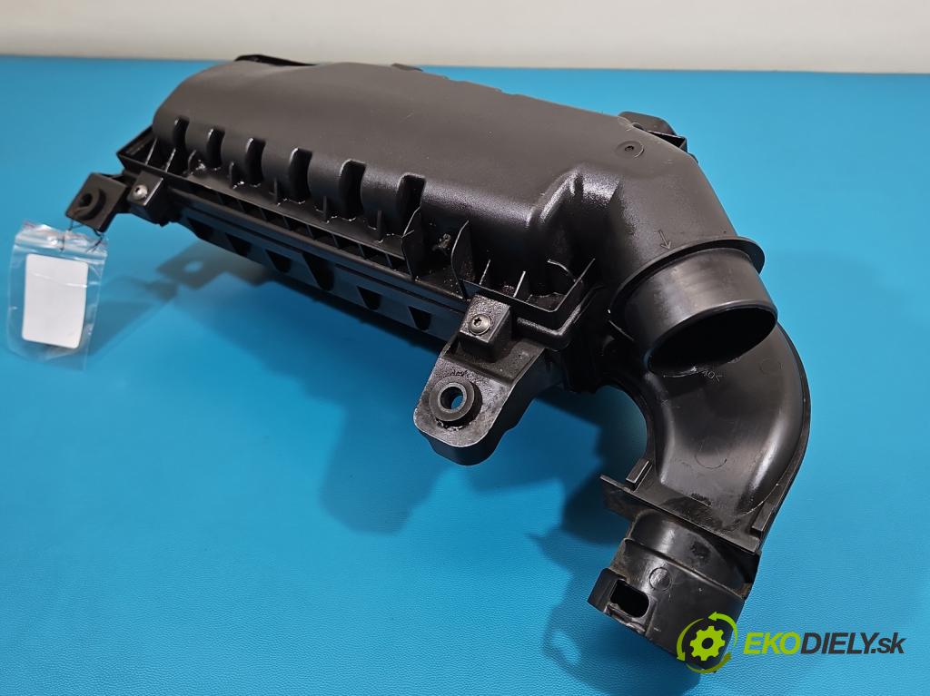 Peugeot 308 II 2013-2021 1.2 12V 110 HP manual 81 kW 1199 cm3 5- obal filtra vzduchu 9812735680 (Obal vzduchového filtra)