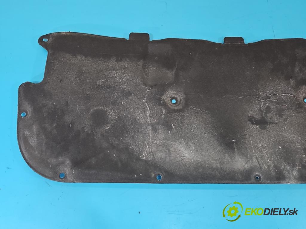 Peugeot 308 II 2013-2021 1.2 12V 110 hp manual 81 kW 1199 cm3 5- zvuková izolace kapoty