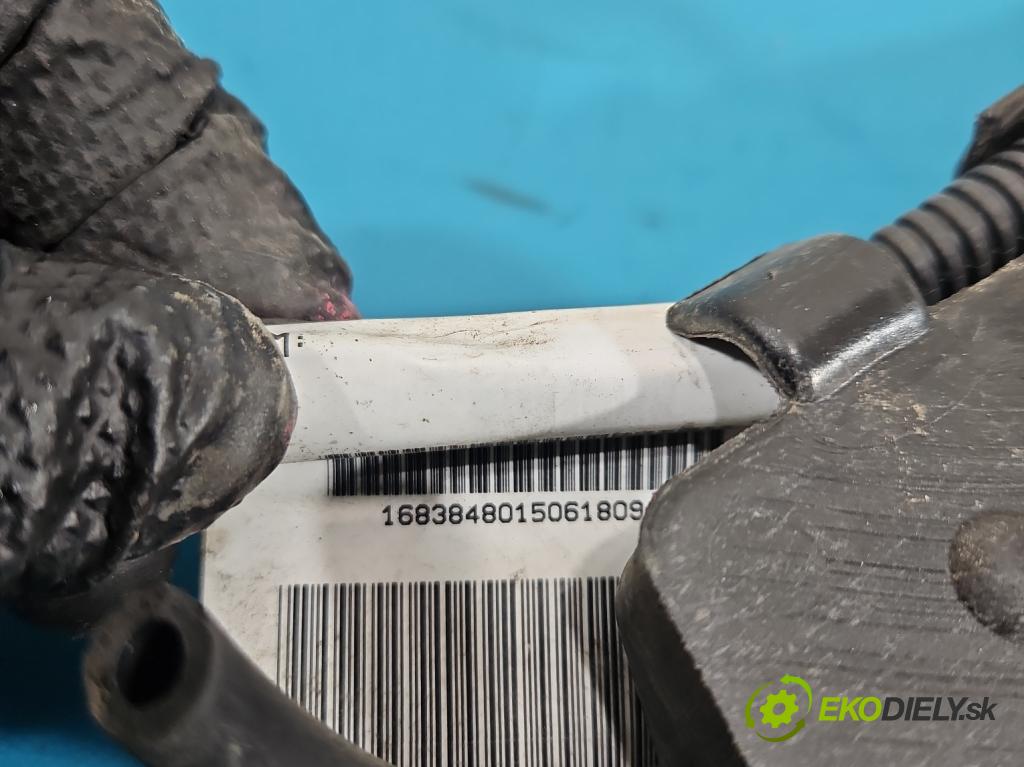 Peugeot 308 II 2013-2021 1.2 12V 110 HP manual 81 kW 1199 cm3 5- nádržka tekutina: ostrekovačov 9801927380