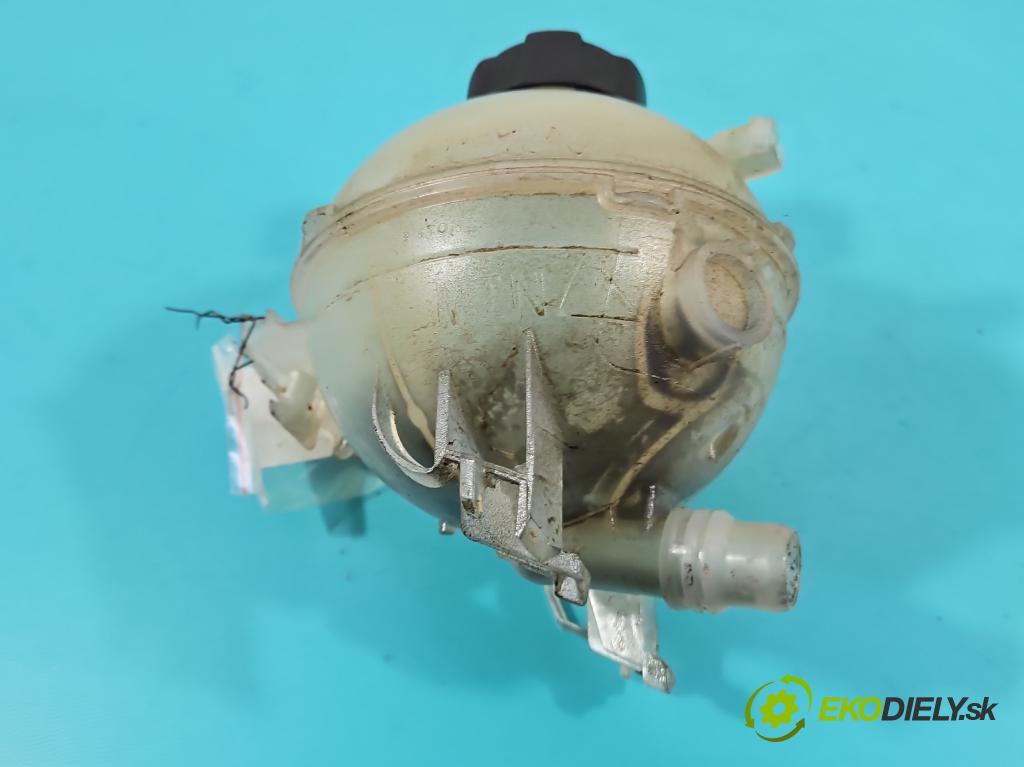 Peugeot 308 II 2013-2021 1.2 12V 110 HP manual 81 kW 1199 cm3 5- Nádrž: kompenzačné: 9678514680