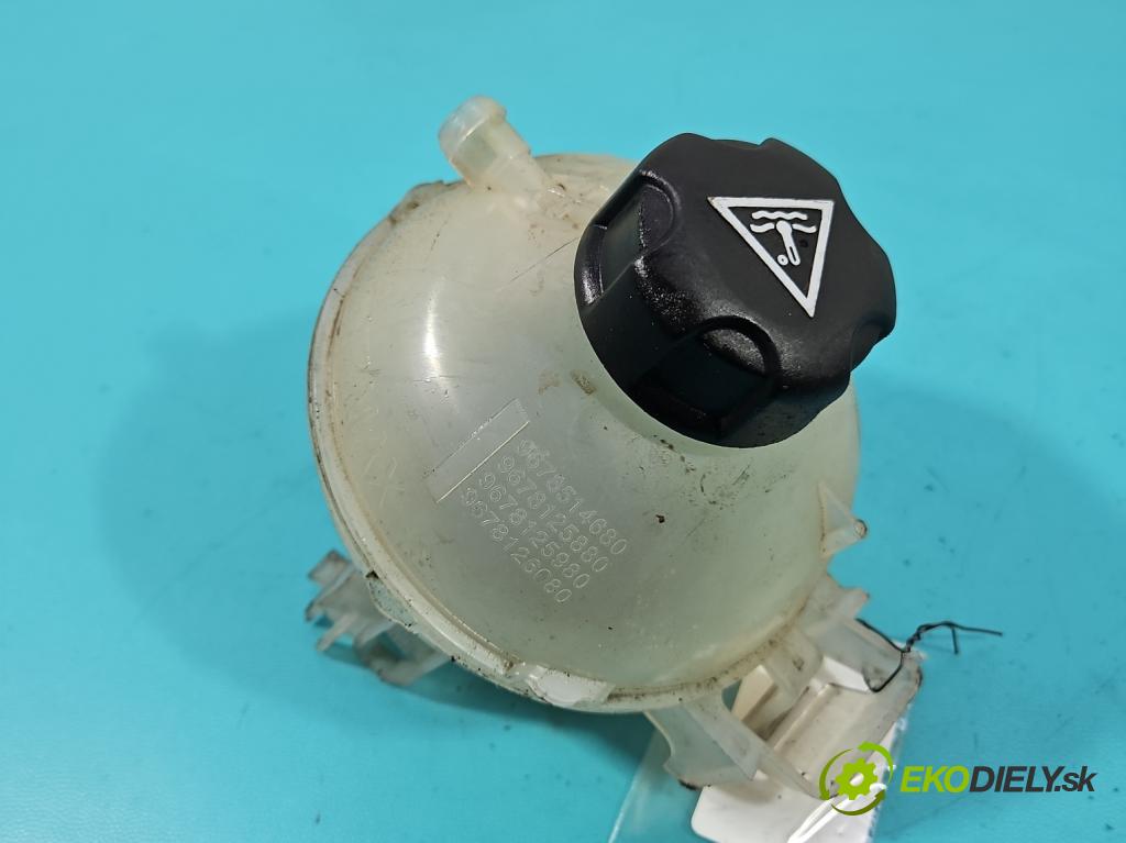 Peugeot 308 II 2013-2021 1.2 12V 110 HP manual 81 kW 1199 cm3 5- Nádrž: kompenzačné: 9678514680