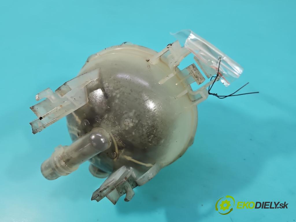 Peugeot 308 II 2013-2021 1.2 12V 110 HP manual 81 kW 1199 cm3 5- Nádrž: kompenzačné: 9678514680