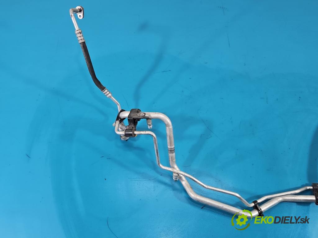 Peugeot 308 II 2013-2021 1.2 12V 110 hp manual 81 kW 1199 cm3 5- trubka klíma 9675102080