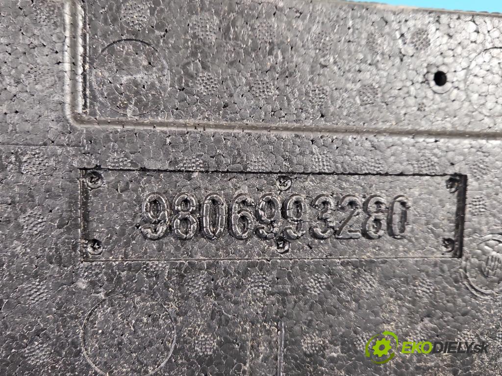 Peugeot 308 II 2013-2021 1.2 12V 110 HP manual 81 kW 1199 cm3 5- Příspěvek: Polystyren: kufra: 9802451680