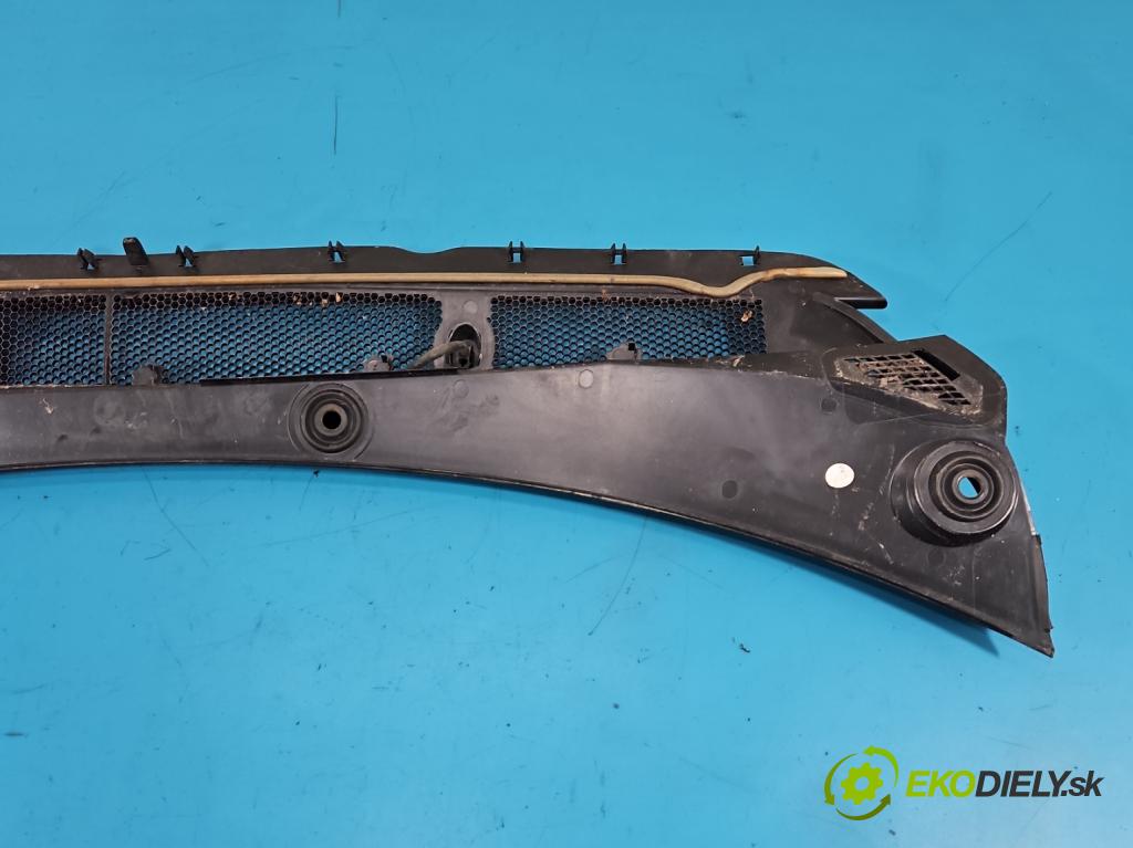 Peugeot 308 II 2013-2021 1.2 12V 110 HP manual 81 kW 1199 cm3 5- torpédo 98008282XT (Torpédo (plast pod čelným sklom))