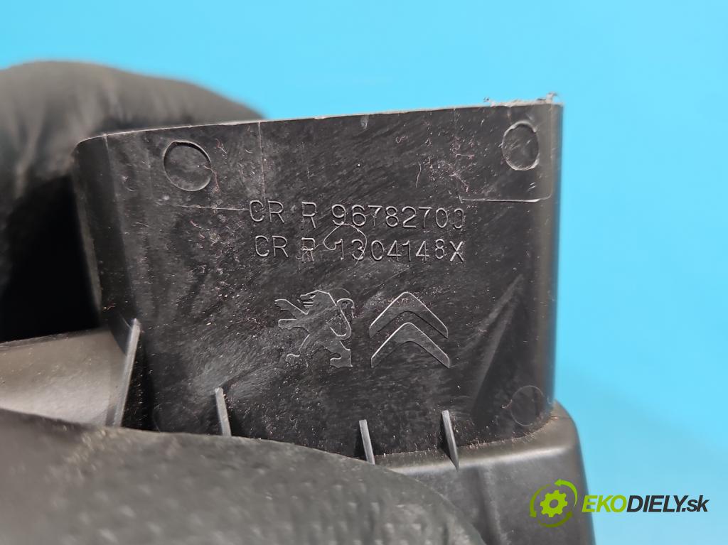 Peugeot 308 II 2013-2021 1.2 12V 110 HP manual 81 kW 1199 cm3 5- Mřížka: kúrenia stredová 1304148XZD (Mriežka kúrenia (fukár))