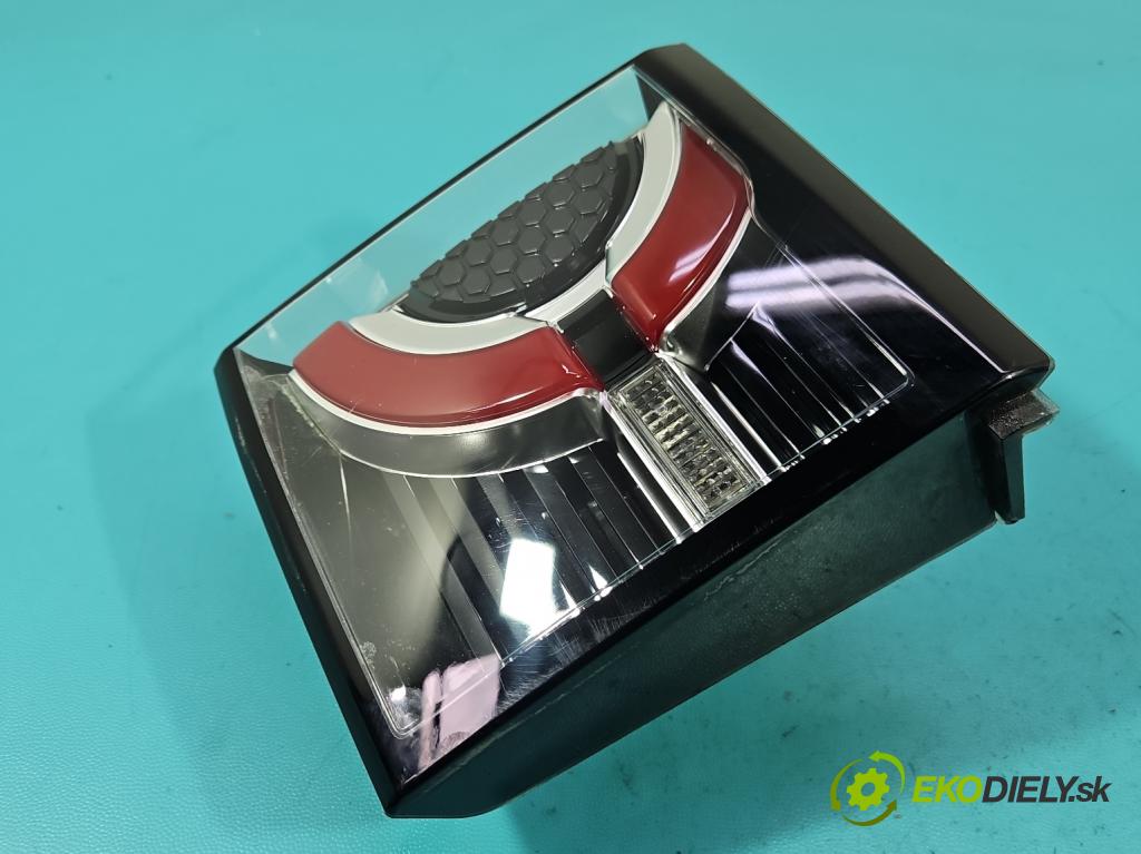 Land rover Discovery Sport 2014-2019 L550 2.0d 150 HP automatic 110 kW 1999 cm3 5- svetlo / reflektor zadné ľavé FK72-13193-BL (Kľučka dverí ostatné)