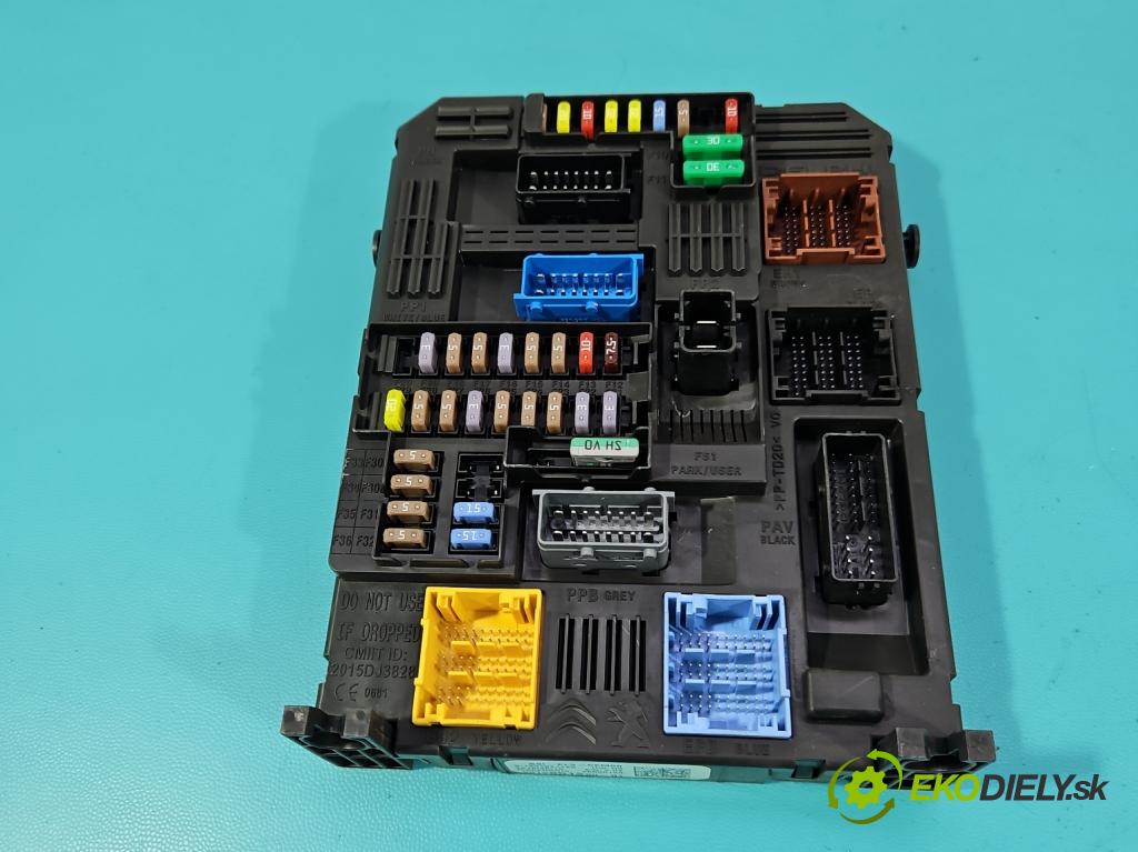 Peugeot 308 II 2013-2021 1.2 12V 110 HP manual 81 kW 1199 cm3 5- riadiaca jednotka motora 9829728480