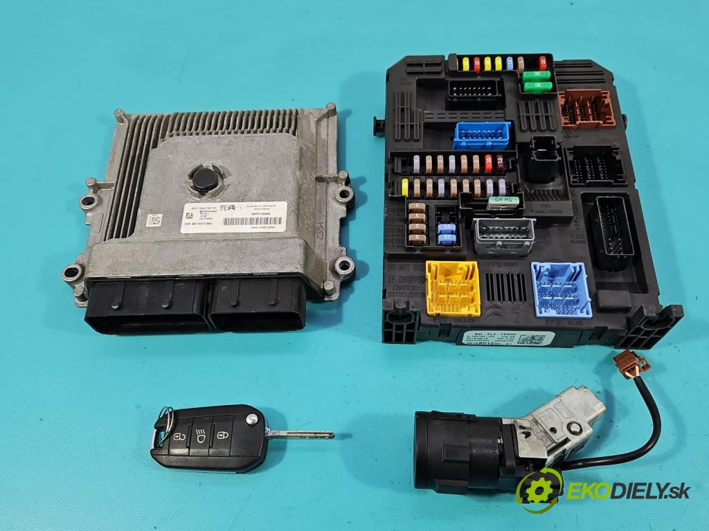 Peugeot 308 II 2013-2021 1.2 12V 110 hp manual 81 kW 1199 cm3 5- řídící jednotka motoru 9829728480