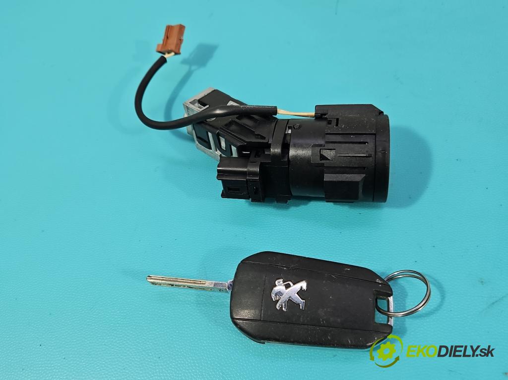 Peugeot 308 II 2013-2021 1.2 12V 110 HP manual 81 kW 1199 cm3 5- riadiaca jednotka motora 9829728480