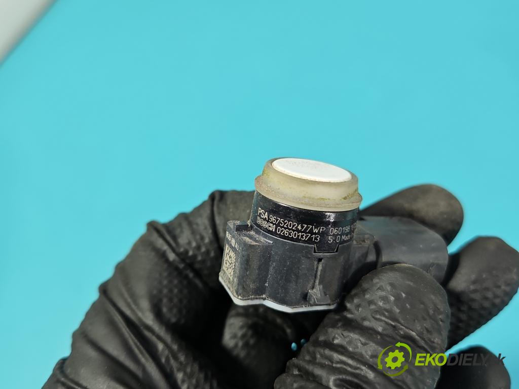 Peugeot 308 II 2013-2021 1.2 12V 110 hp manual 81 kW 1199 cm3 5- snímač parkování 0263013713