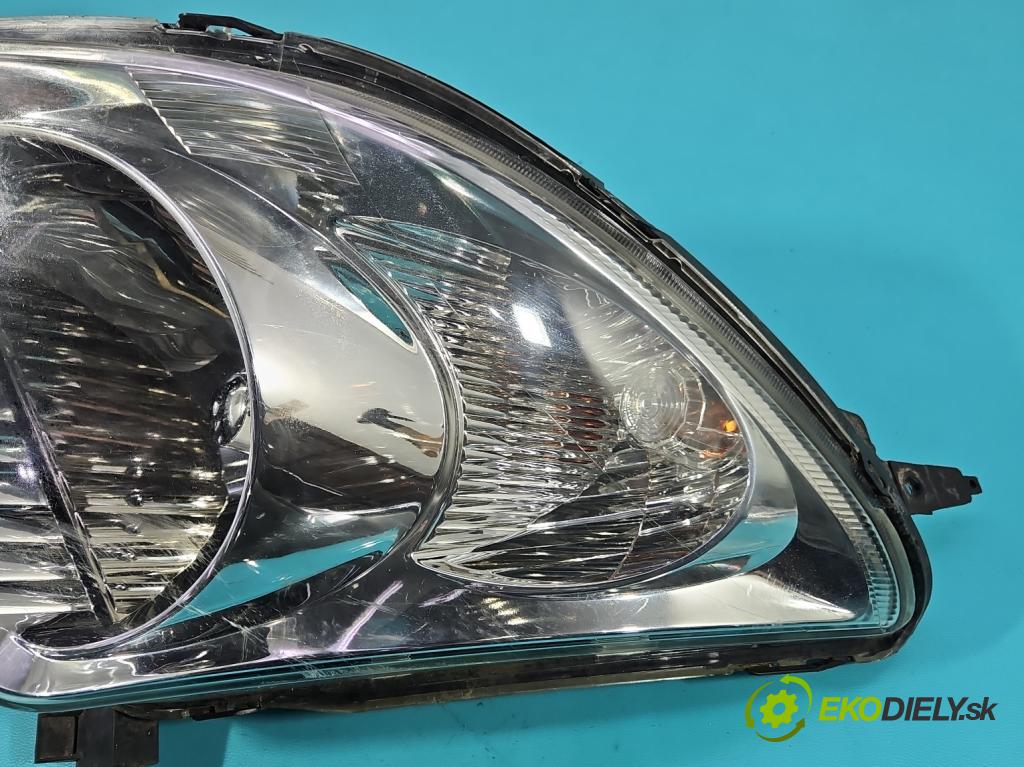 Suzuki Swift Mk6 2005-2010 1.3 16V 92 HP manual 68 kW 1328 cm3 5- Reflektor: ľavý 35300-62J11 (Kľučka dverí ostatné)