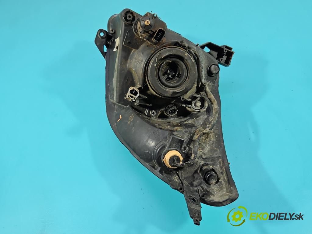 Suzuki Swift Mk6 2005-2010 1.3 16V 92 HP manual 68 kW 1328 cm3 5- Reflektor: ľavý 35300-62J11 (Kľučka dverí ostatné)