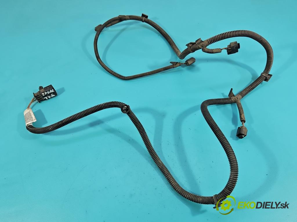 Peugeot 308 II 2013-2021 1.2 12V 110 HP manual 81 kW 1199 cm3 5- Zväzok: nárazník zadné 1208040X00M1