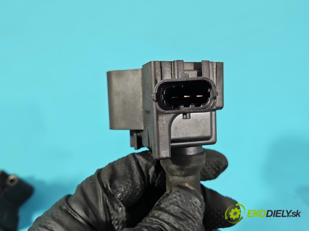 Peugeot 308 II 2013-2021 1.2 12V 110 hp manual 81 kW 1199 cm3 5- cívka zapalovací 9808653680 (Zážehová cívka)