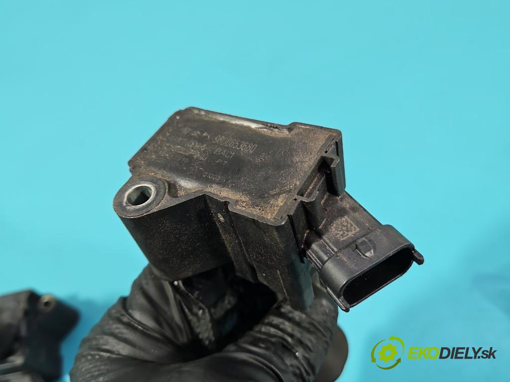 Peugeot 308 II 2013-2021 1.2 12V 110 hp manual 81 kW 1199 cm3 5- cívka zapalovací 9808653680 (Zážehová cívka)