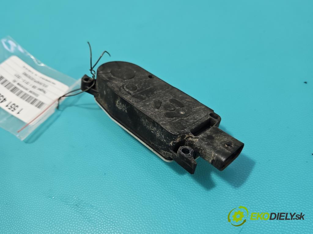 Peugeot 308 II 2013-2021 1.2 12V 110 hp manual 81 kW 1199 cm3 5- motorek 5877R1001