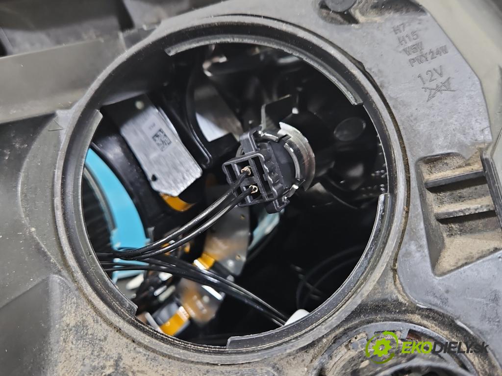 Land rover Discovery Sport 2014-2019 L550 2.0d 150 HP automatic 110 kW 1999 cm3 5- Reflektor: ľavý FK72-13W030-EG (Kľučka dverí ostatné)