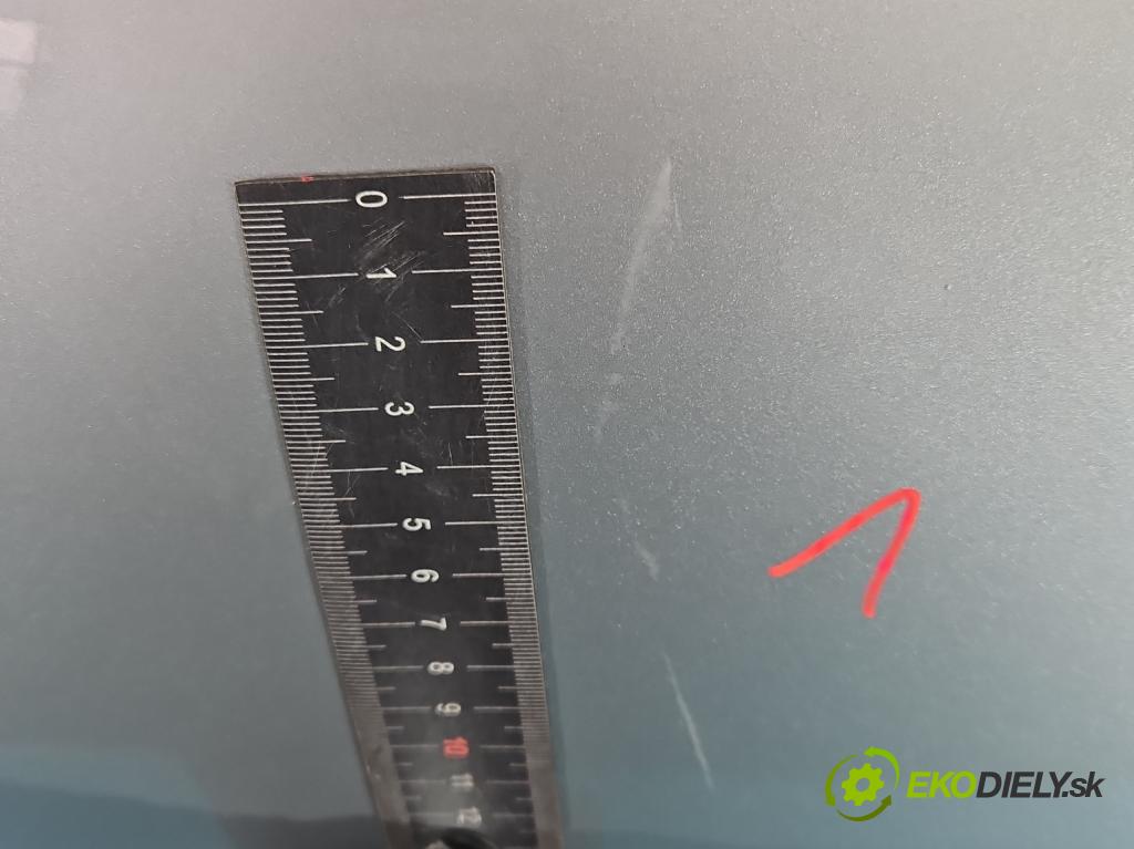 Peugeot 208 I 2012-2019 1.2 12V 82 hp manual 60 kW 1199 cm3 5- dveře přední pravé  (Klika dveří ostatní)