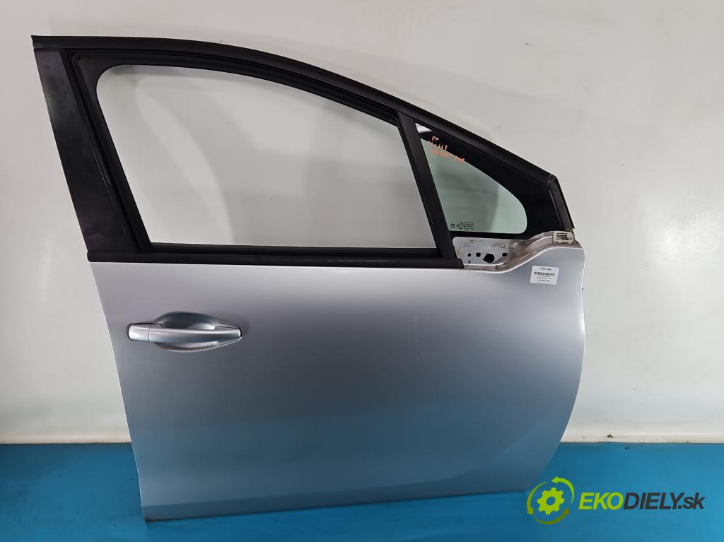 Peugeot 208 I 2012-2019 1.2 12V 82 hp manual 60 kW 1199 cm3 5- dveře přední pravé  (Klika dveří ostatní)