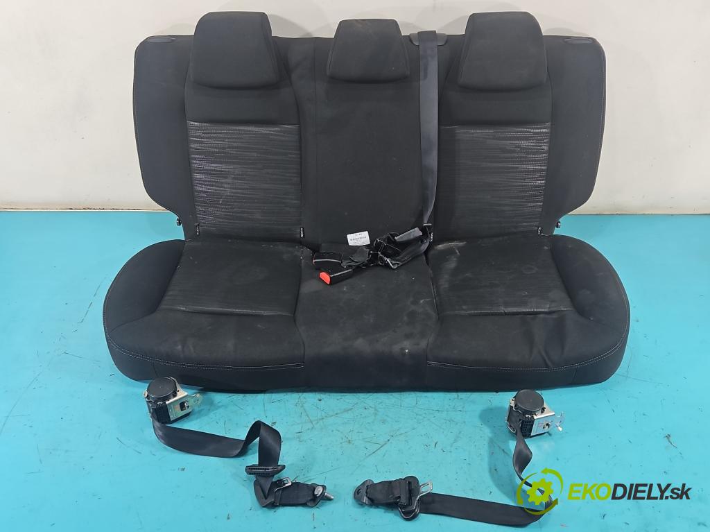 Peugeot 208 I 2012-2019 1.2 12V 82 HP manual 60 kW 1199 cm3 5- Pohovka: zadné  (Sedadlo)