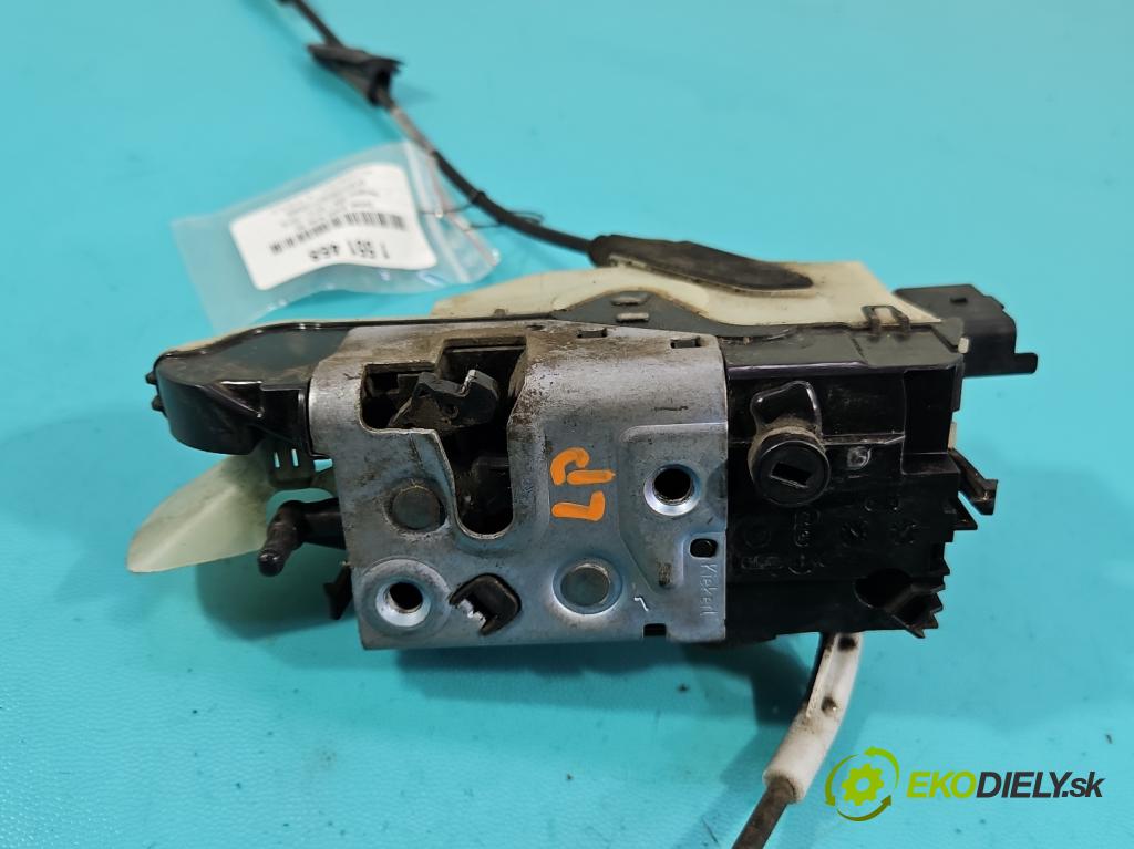 Peugeot 208 I 2012-2019 1.2 12V 82 hp manual 60 kW 1199 cm3 5- zámek přední levý 9688080080