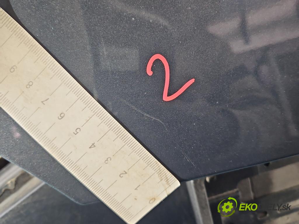 Audi A4 B8 2007-2015 2.0 tdi 136hp manual 100 kW 1968 cm3 4- zadní kufrové dveře  (Zadní kapota (kufr))