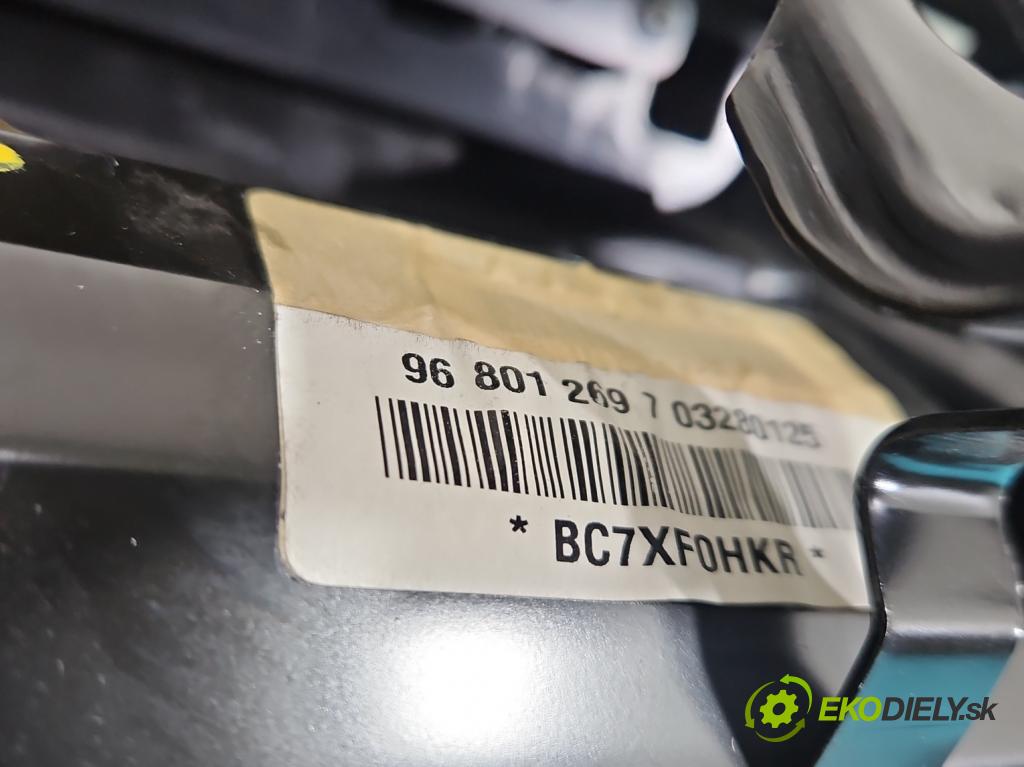 Opel Antara 2006-2015 2.0 cdti 150 hp automatic 110 kW 1991 cm3 5- kokpit,přistrojova deska