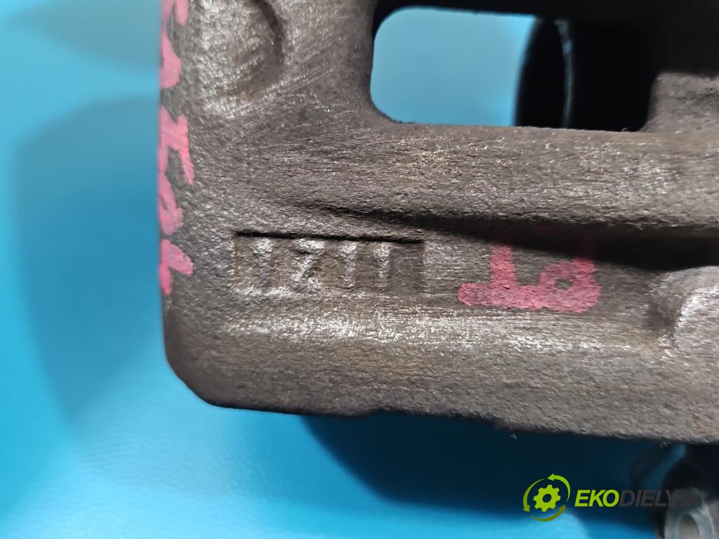 Opel Antara 2006-2015 2.0 cdti 150 hp automatic 110 kW 1991 cm3 5- brzdič zadní pravý  (Klika dveří ostatní)