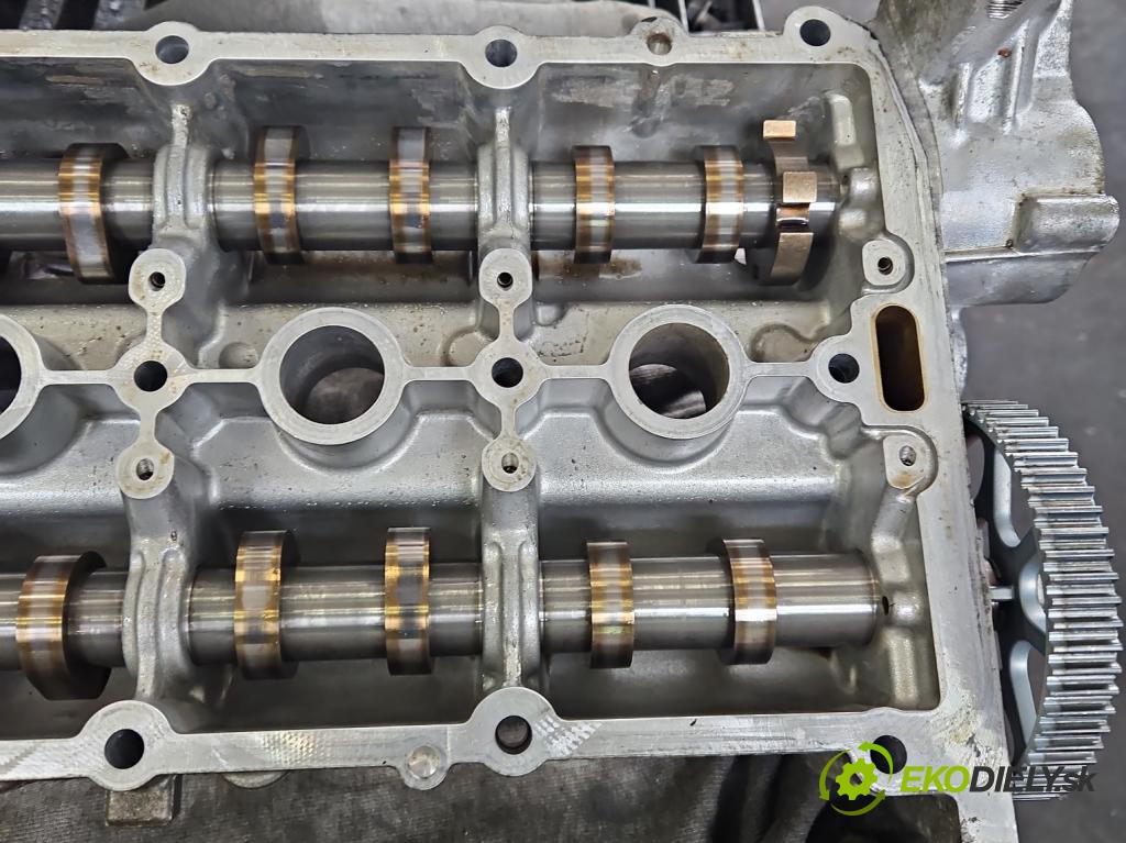 Vw Golf VII 2012-2020 1.4 tsi 122 HP manual 90 kW 1395 cm3 5- Hlava: motora CXS