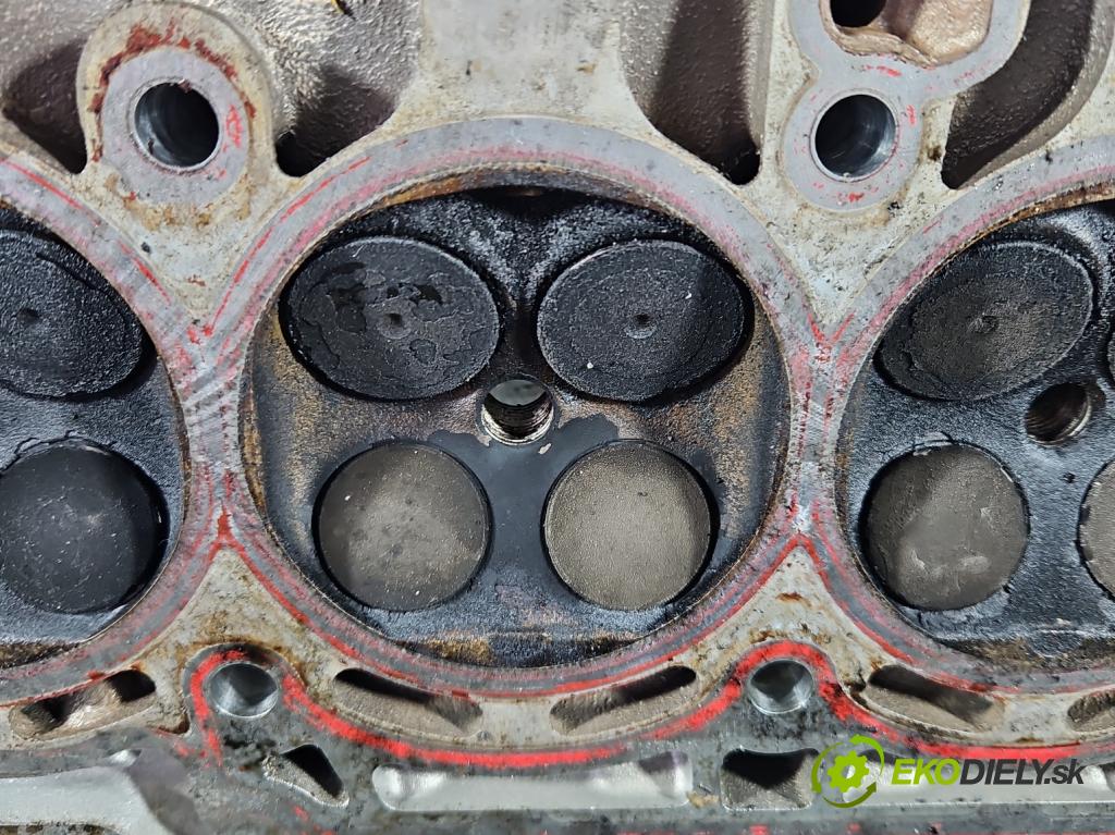 Vw Golf VII 2012-2020 1.4 tsi 122 HP manual 90 kW 1395 cm3 5- Hlava: motora CXS