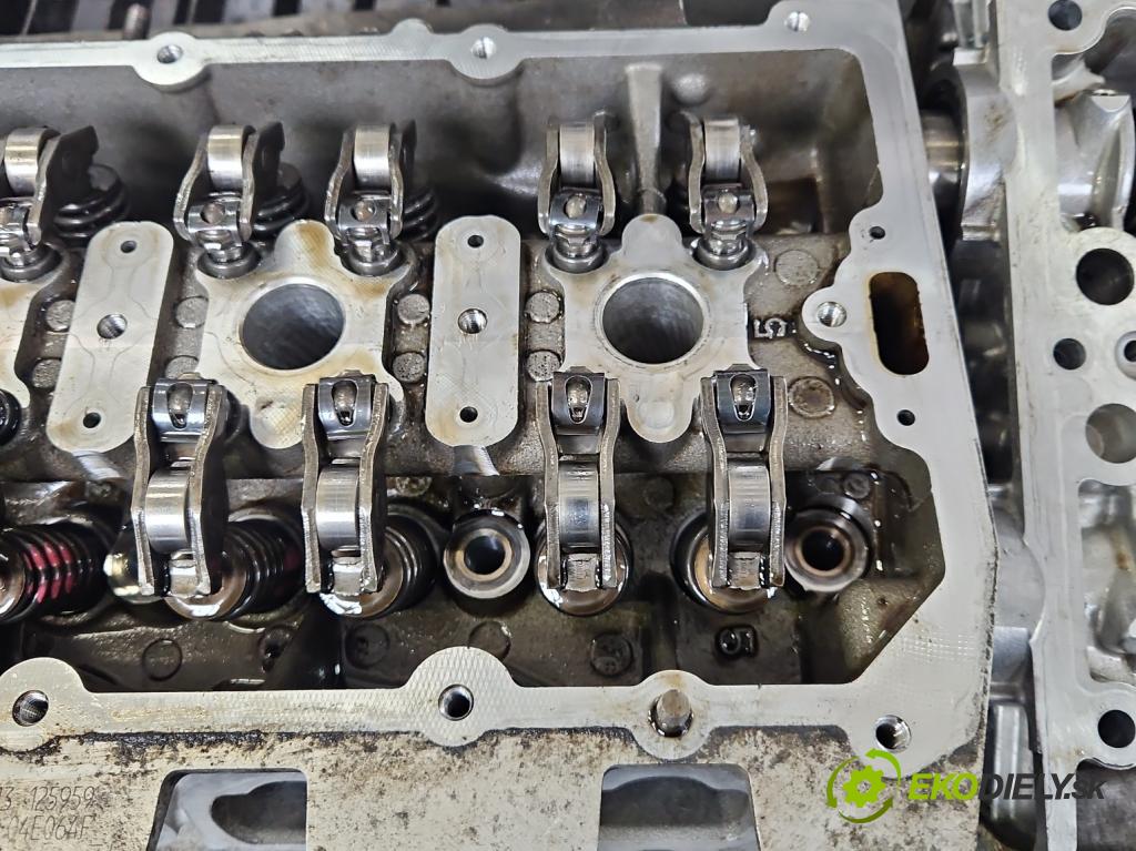 Vw Golf VII 2012-2020 1.4 tsi 122 HP manual 90 kW 1395 cm3 5- Hlava: motora CXS