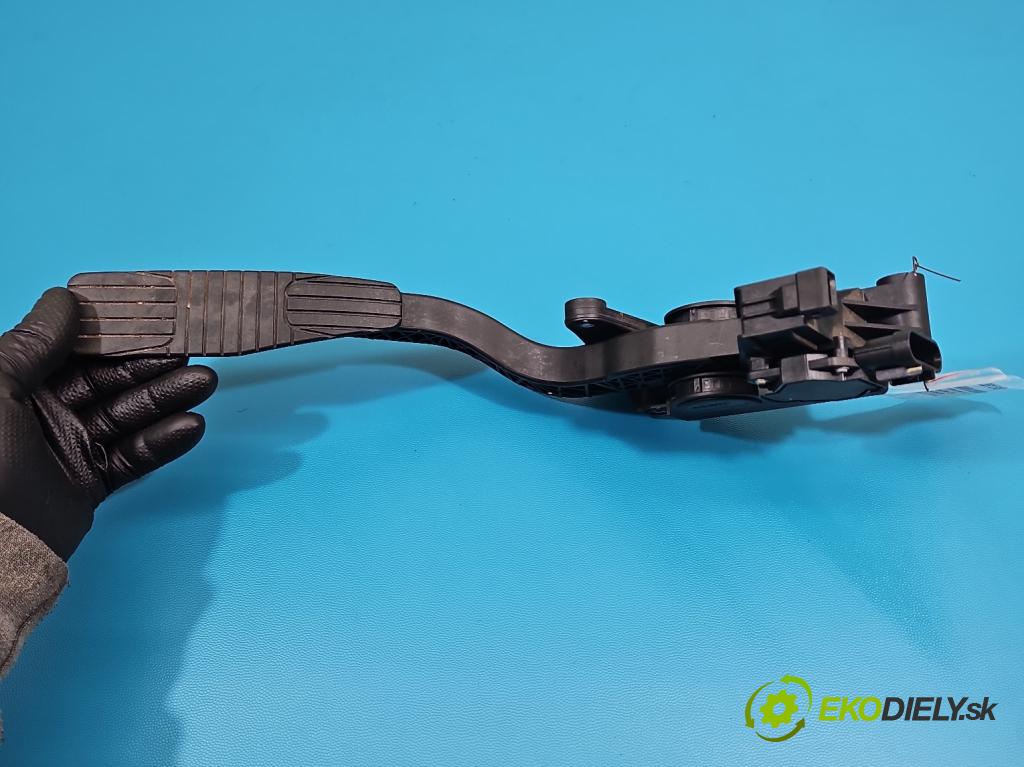Opel Antara 2006-2015 2.0 cdti 150 HP automatic 110 kW 1991 cm3 5- pedal plyn potenciometr: 96625893