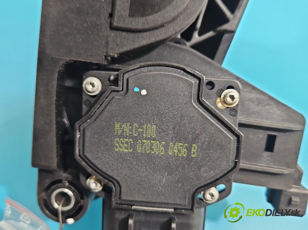 Opel Antara 2006-2015 2.0 cdti 150 HP automatic 110 kW 1991 cm3 5- pedal plyn potenciometr: 96625893