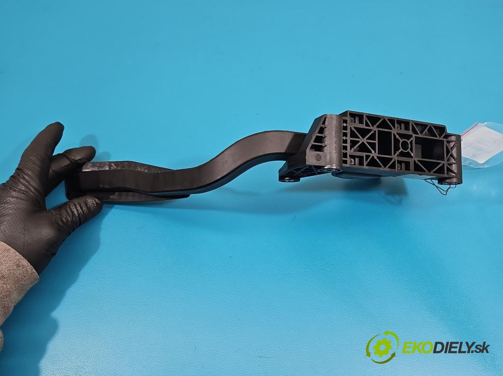 Opel Antara 2006-2015 2.0 cdti 150 HP automatic 110 kW 1991 cm3 5- pedal plyn potenciometr: 96625893