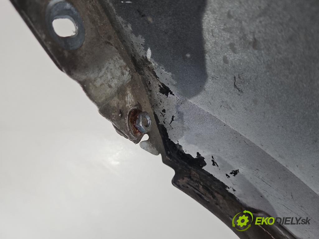 Audi A4 B9 2015-2024 2.0 TFSI 252KM automatic 185 kW 1984 cm3 4- blatník predné pravý  (Kľučka dverí ostatné)