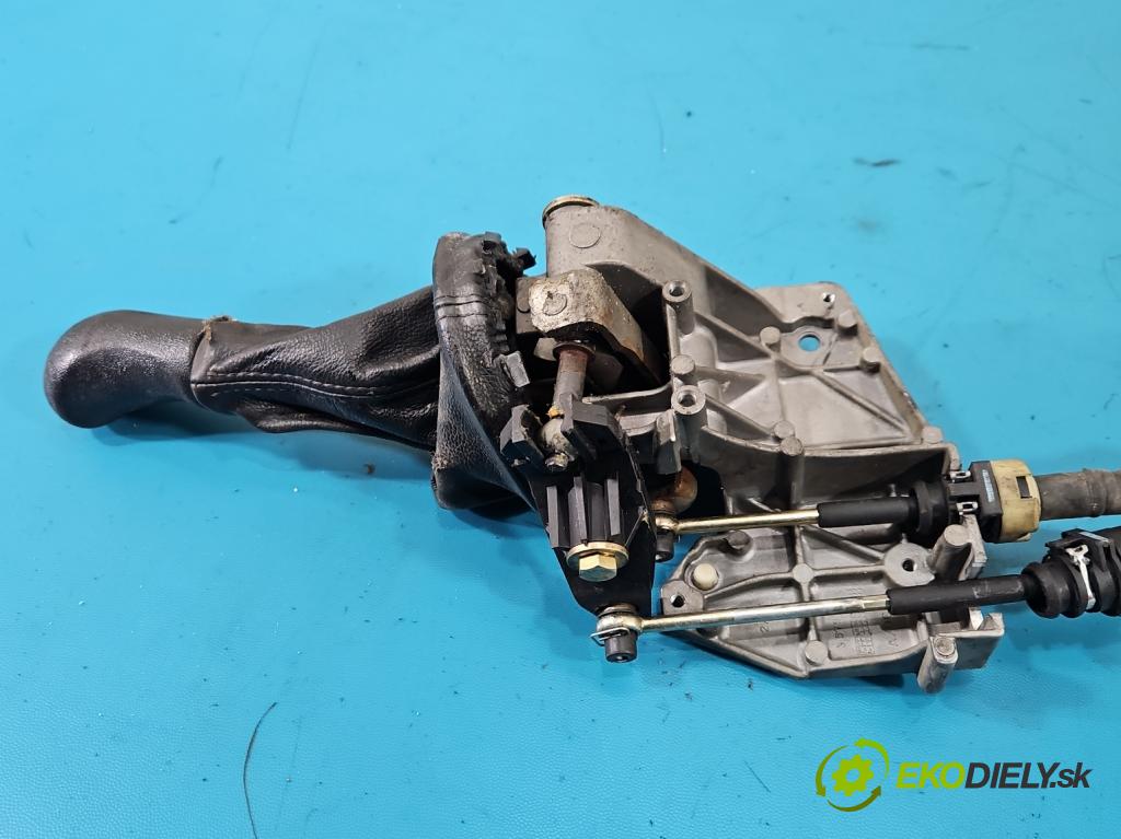 Citroen Xsara Picasso 2.0 hdi 90 HP manual 66 kW 1997 cm3 5- Páka: Změny: stupeň,rýchlosť  (Rýchlostná páka (kulisa))