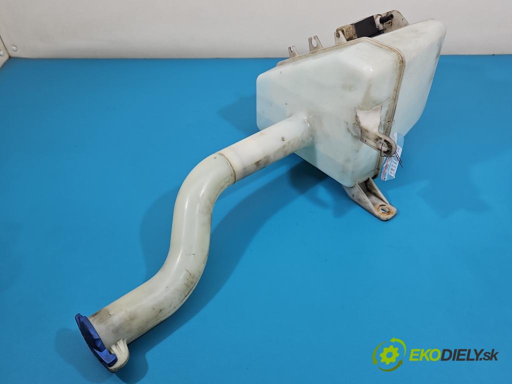 Hyundai Tucson I 2004-2009 2.0 crdi 136hp manual 100 kW 1991 cm3 5- nádržka tekutina: ostřikovačů 98610-2E001