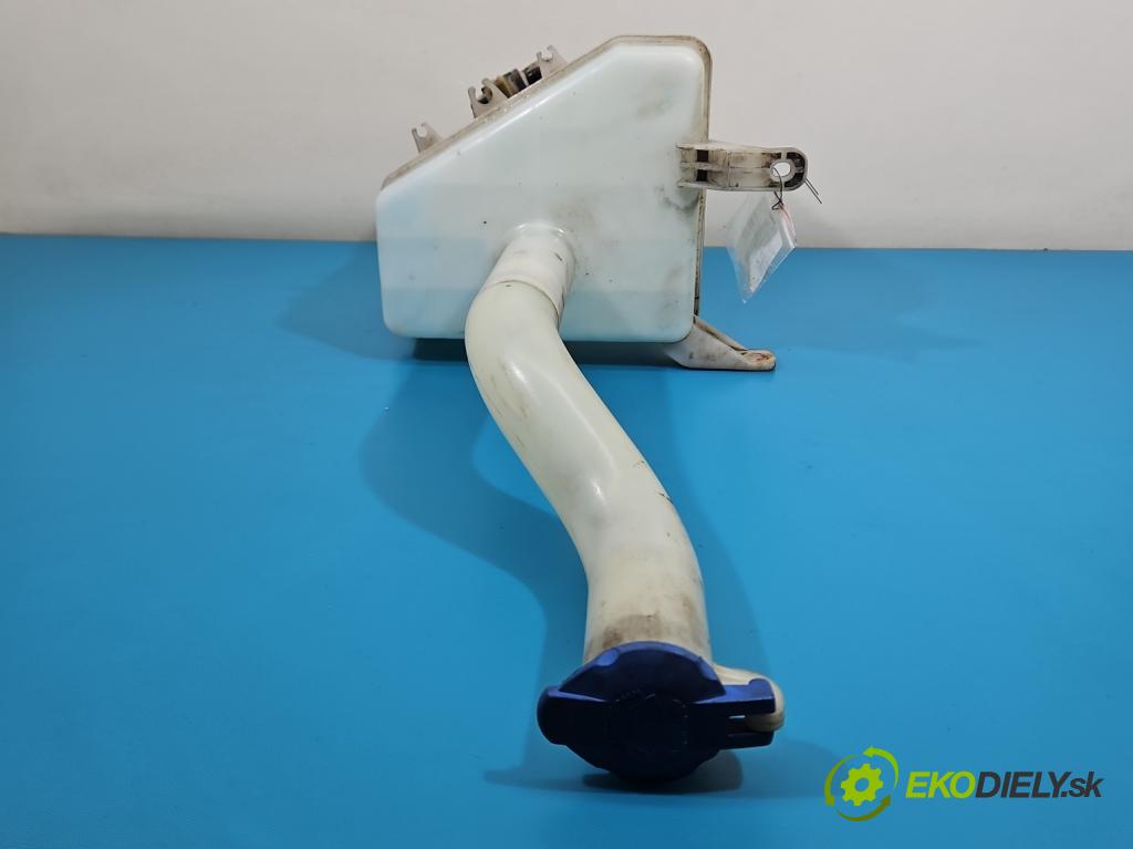 Hyundai Tucson I 2004-2009 2.0 crdi 136hp manual 100 kW 1991 cm3 5- nádržka tekutina: ostřikovačů 98610-2E001