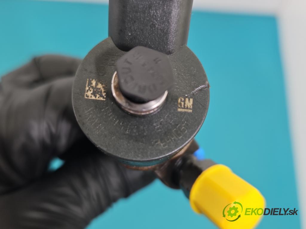 Opel Antara 2006-2015 2.0 cdti 150 hp automatic 110 kW 1991 cm3 5- vstřikovač 0445110270 (Vstřikovač paliva)