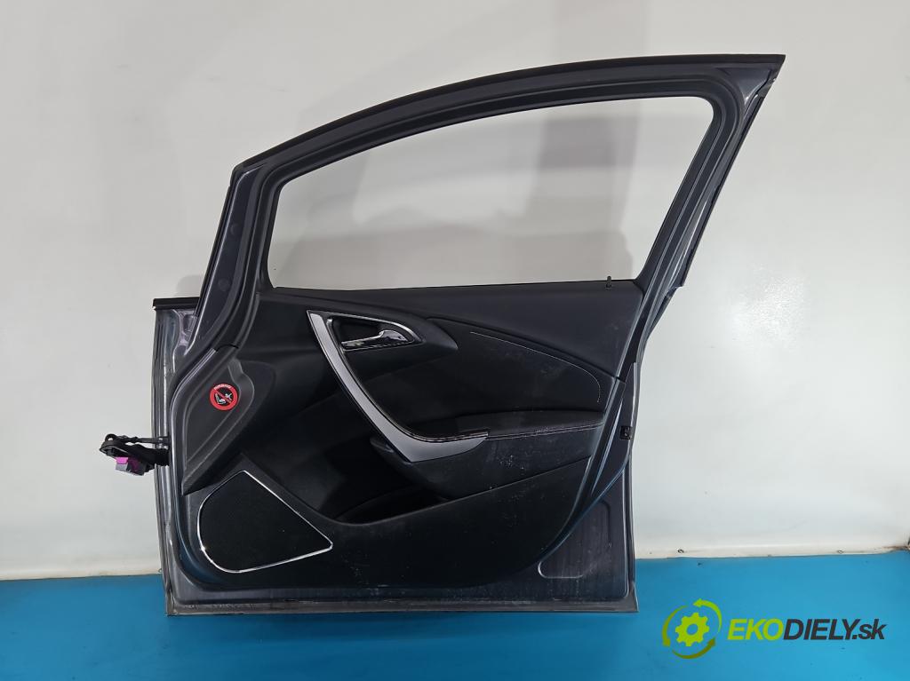 Opel Astra IV 2009-2015 1.6 16V 116 hp manual 85 kW 1598 cm3 5- dveře přední pravé  (Klika dveří ostatní)