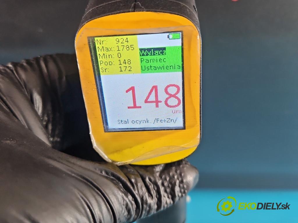 Opel Astra IV 2009-2015 1.6 16V 116 hp manual 85 kW 1598 cm3 5- dveře přední pravé  (Klika dveří ostatní)