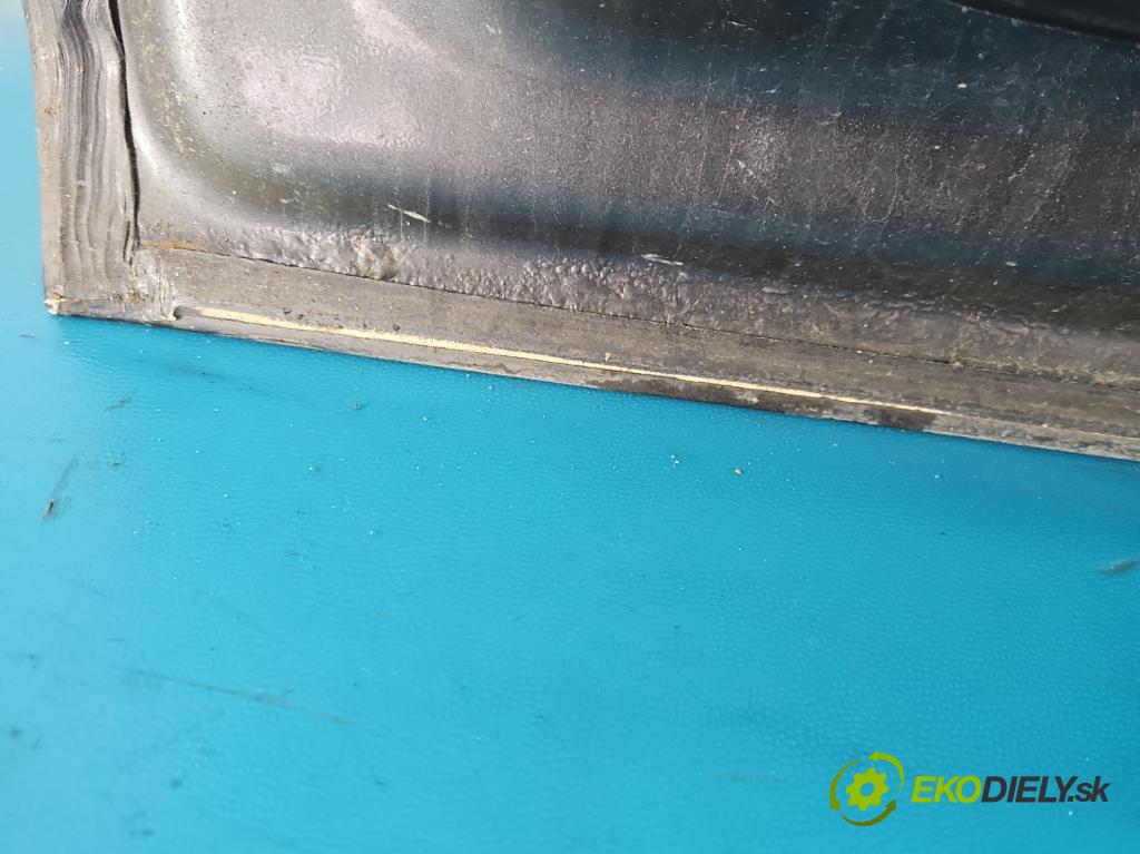 Opel Astra IV 2009-2015 1.6 16V 116 hp manual 85 kW 1598 cm3 5- dveře přední pravé  (Klika dveří ostatní)