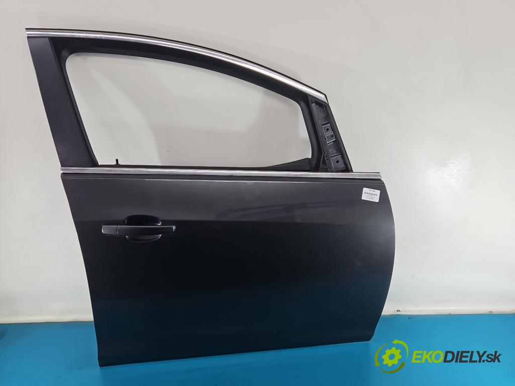 Opel Astra IV 2009-2015 1.6 16V 116 hp manual 85 kW 1598 cm3 5- dveře přední pravé  (Klika dveří ostatní)