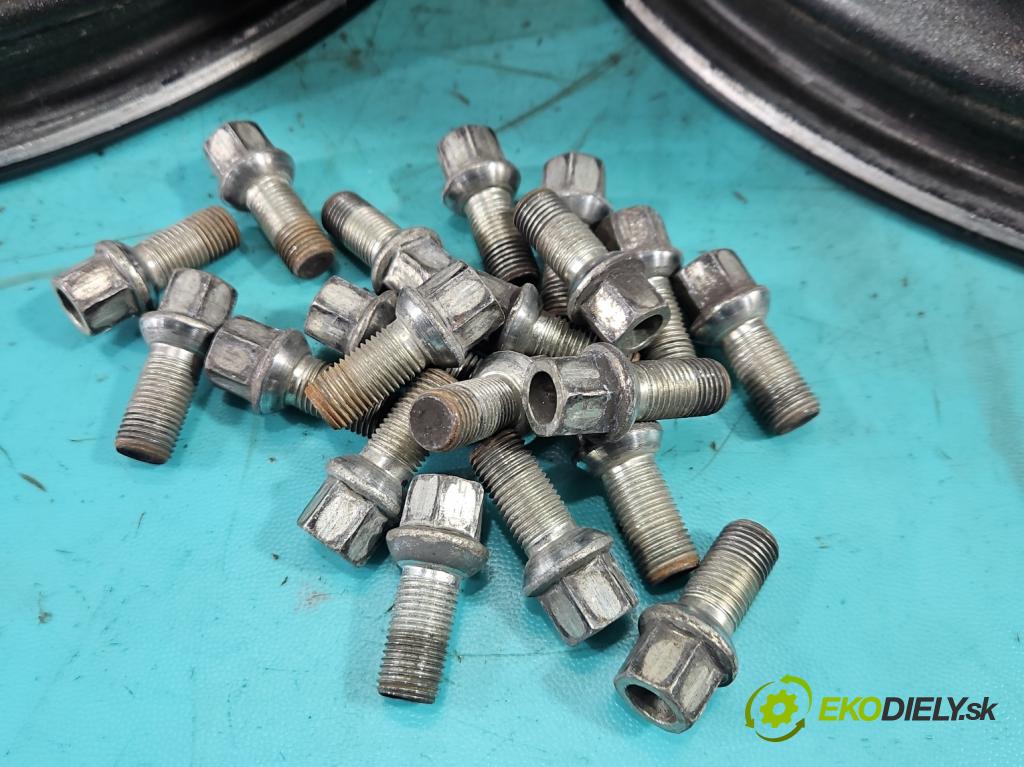 Audi A4 B9 2015-2024 2.0 TFSI 252KM automatic 185 kW 1984 cm3 4- Felga hliník 18" komplet 8W0601025M