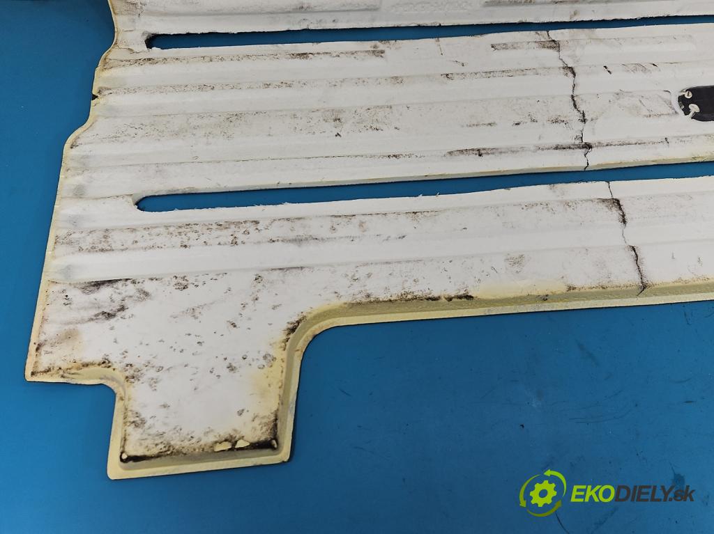 Renault Trafic III 2014 - 2.0 dci 150 HP manual 110 kW 1997 cm3 5- koberec do auta kufra: 749060740R