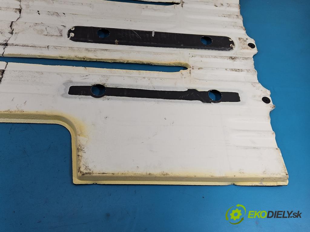 Renault Trafic III 2014 - 2.0 dci 150 HP manual 110 kW 1997 cm3 5- koberec do auta kufra: 749060740R