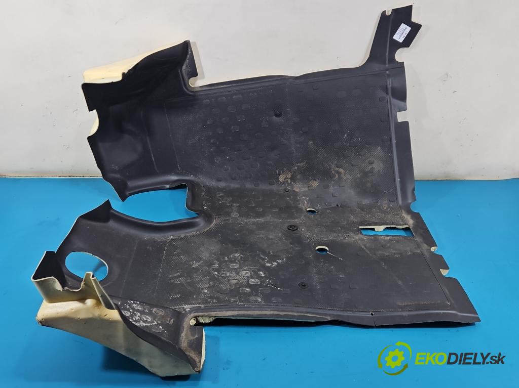 Renault Trafic III 2014 - 2.0 dci 150 HP manual 110 kW 1997 cm3 5- koberec do auta ostatné 749023108R