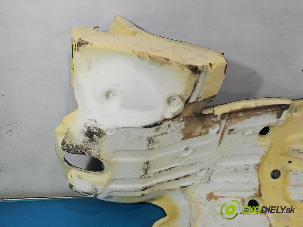 Renault Trafic III 2014 - 2.0 dci 150 HP manual 110 kW 1997 cm3 5- koberec do auta ostatné 749023108R